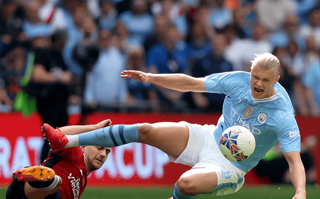 开云-哈兰德迎来十二赛季高光表现，加拿大队球迷沸腾！的简单介绍