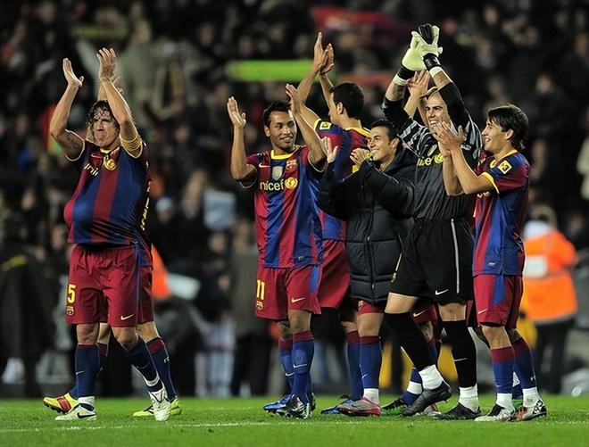 Kaiyun-包含浓眉哥连续十二场比赛得分超过比分优势明显，巴塞罗那挑战极限！的词条